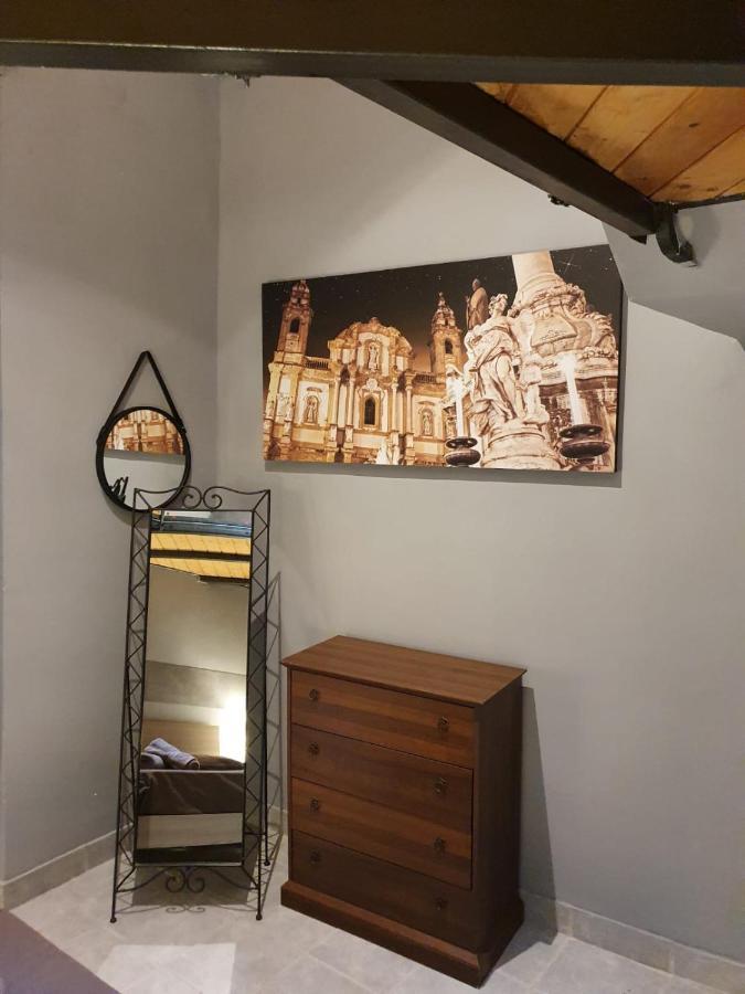 " Gattopardo Suite " Experience Apartment Palermo Ngoại thất bức ảnh